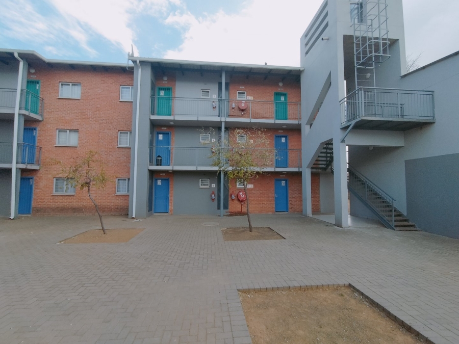 2 Bedroom Property for Sale in Raceway Free State
